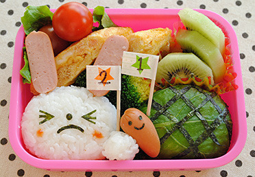 うさぎとカメのお弁当